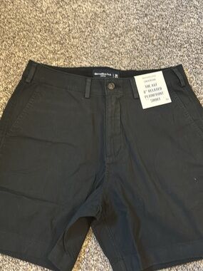 Abercrombie & Fitch Black Relaxed Front Shorts - Classic Style